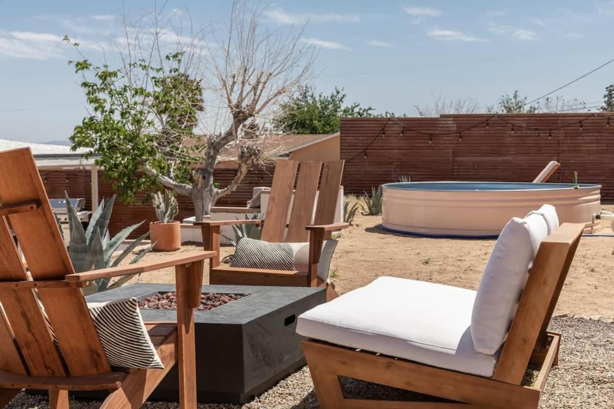 Joshua Tree - Le Tout Petit W Hot Tub Exterior photo
